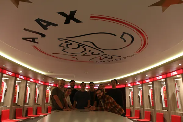 Group photo at Arena